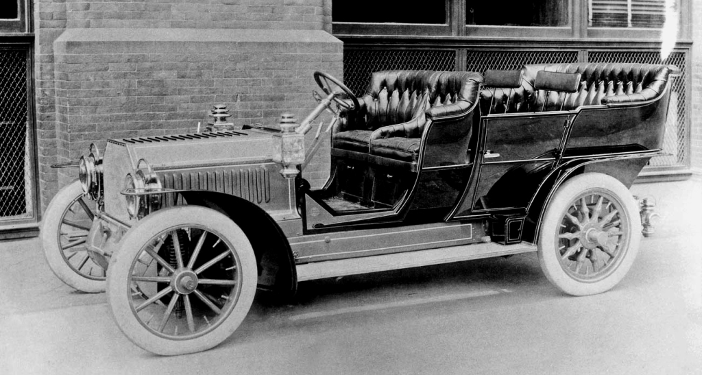 Christie touring car 1905
