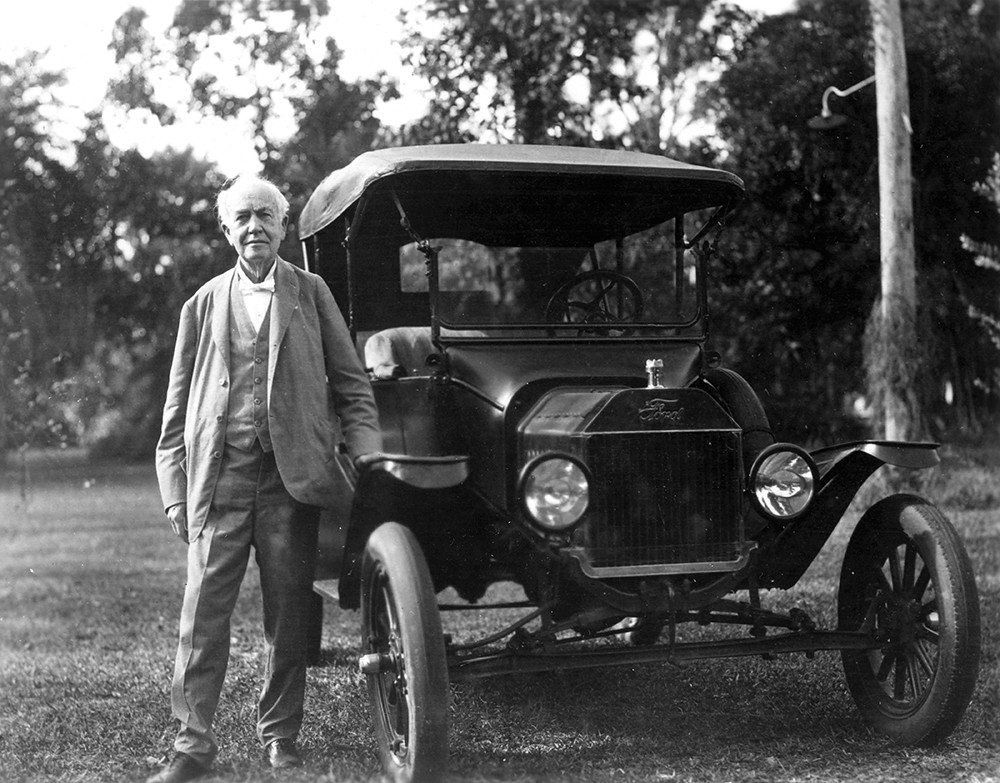 Thomas Edison et sa Ford T