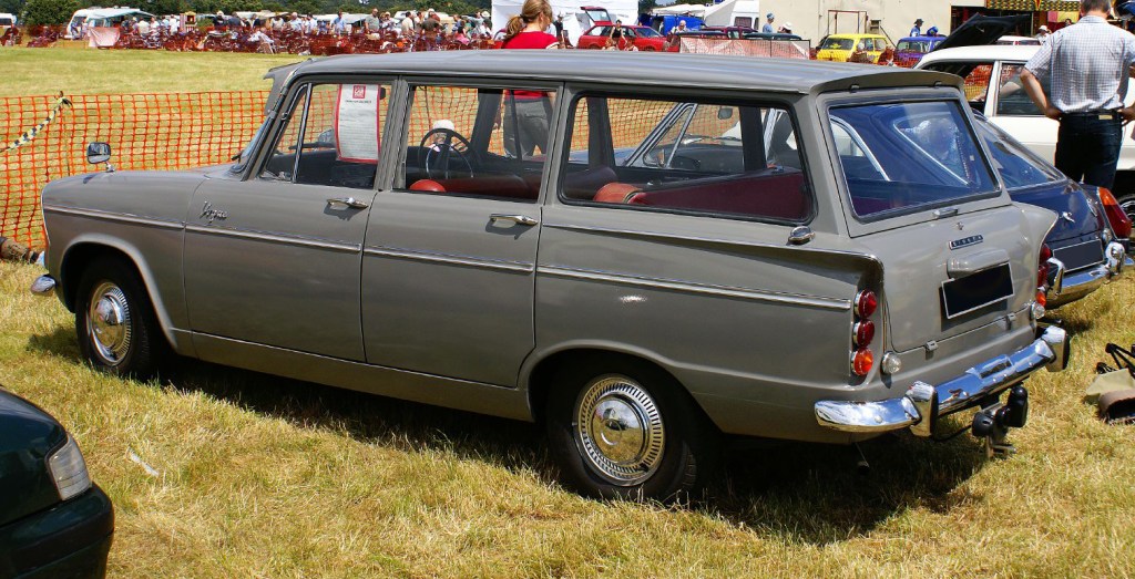 Singer Vogue Estate