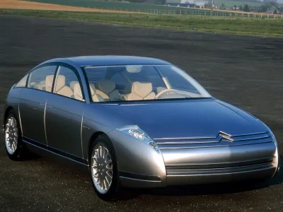 Citroen C6 Lignage 1 400x300 1