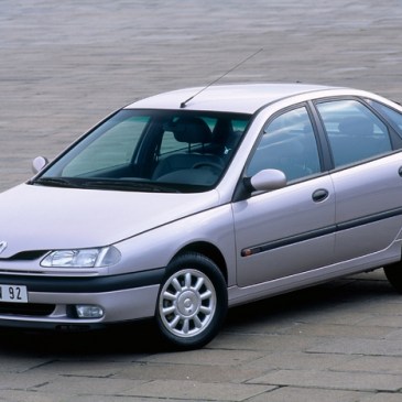 Renault Laguna 1st generation