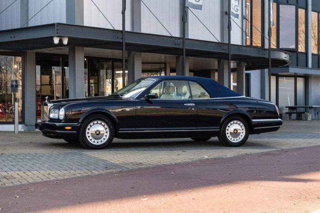 Rolls Royce Corniche V 1