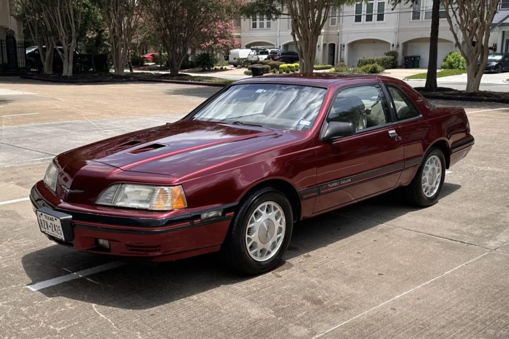 Ford Thunderbird 1988