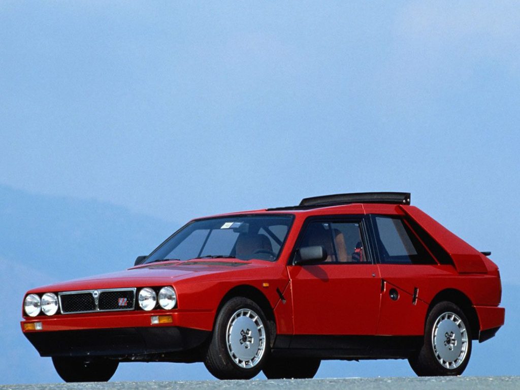 Lancia Delta S4 Stradale 1