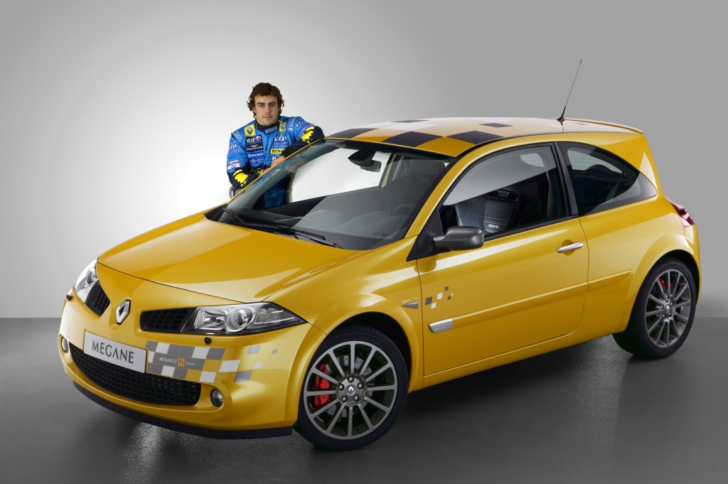renault megane rs f1 team r26 fernando alonso diaz